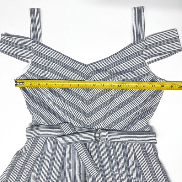 WHBM Seersucker Blue White Striped Fit & Flare Dress Coastal Country Sz 10 - Picture 11 of 13
